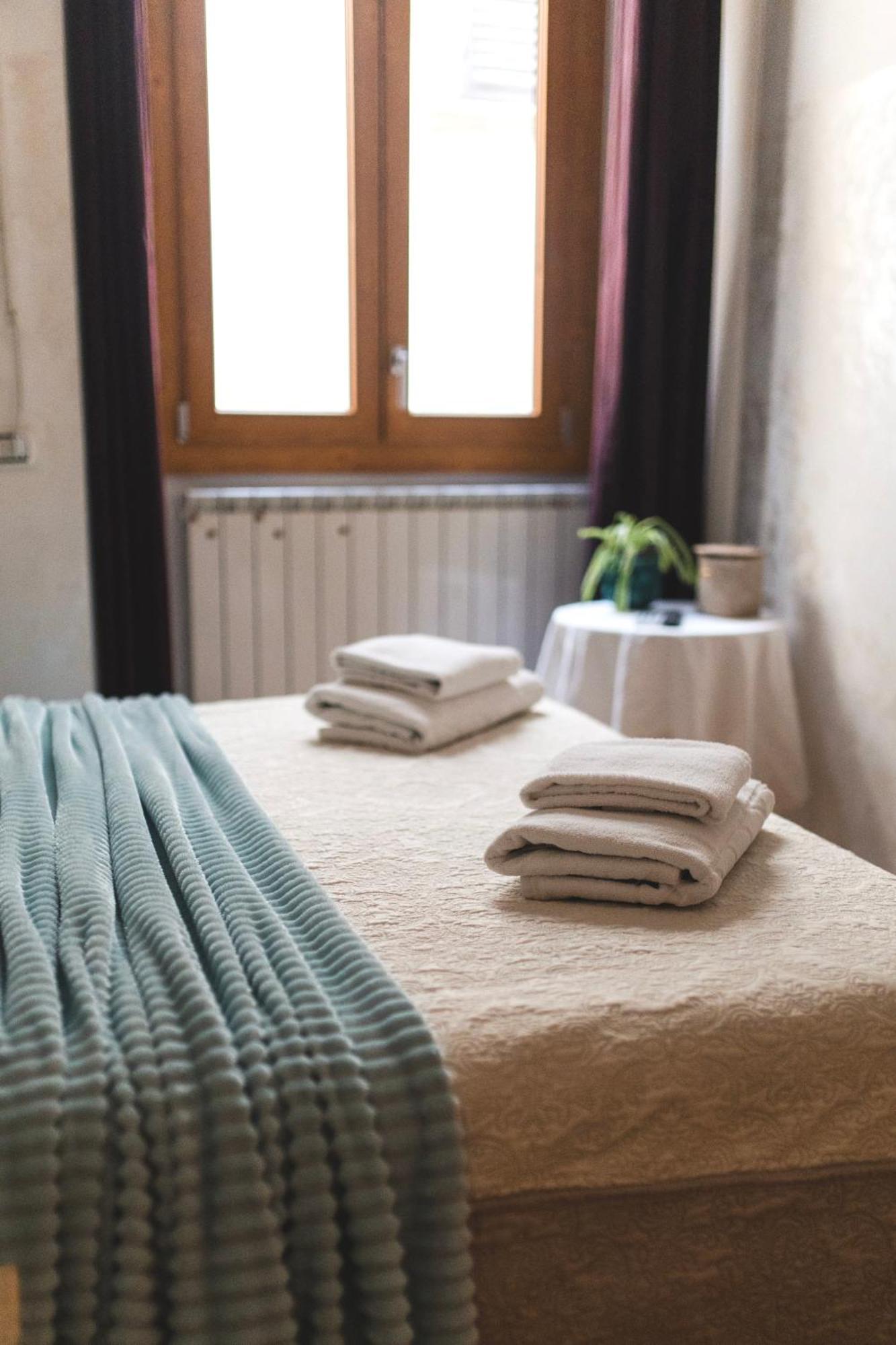 The Smallest Hostel Of Флоренція Екстер'єр фото