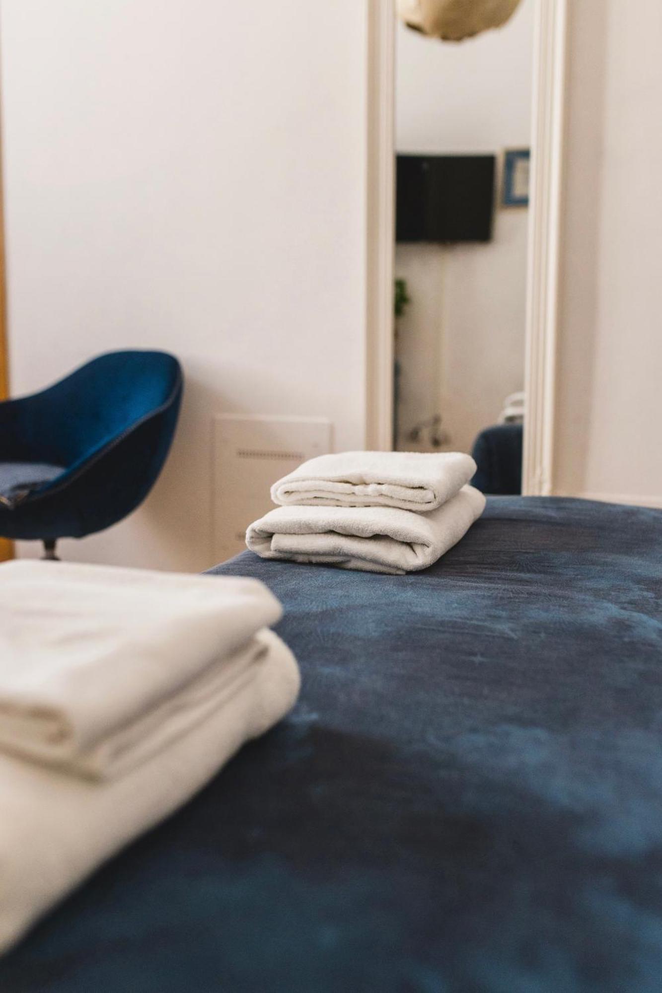 The Smallest Hostel Of Флоренція Екстер'єр фото